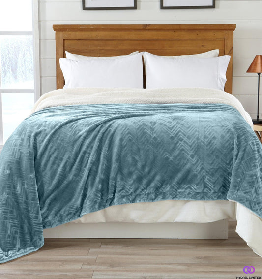 Sirio Velvet Luxury Blanket（Blue Surf）