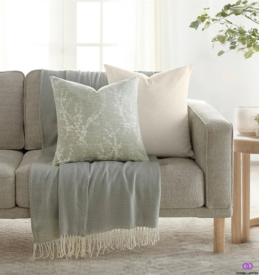 Wicker decorative pillows (2 pieces)