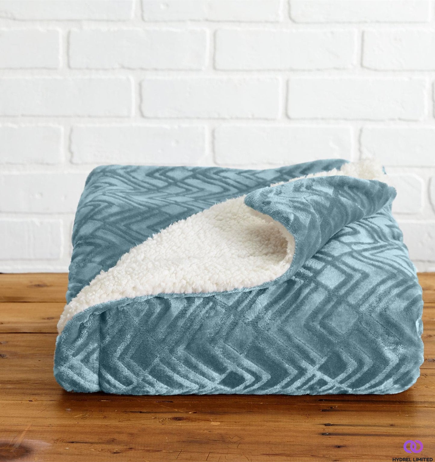 Sirio Velvet Luxury Blanket（Blue Surf）